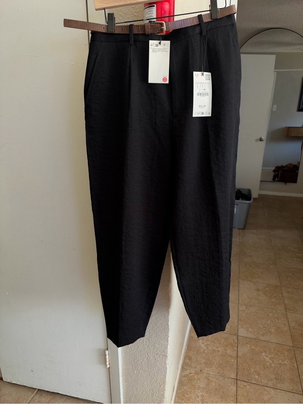 Slouchy with belt pants